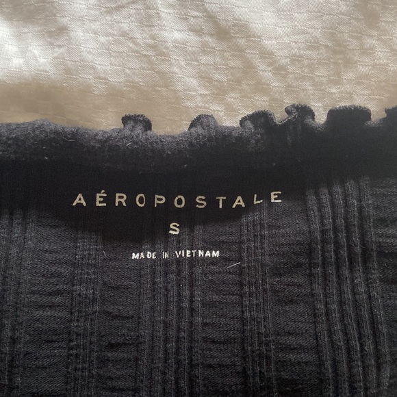 Aeropostale black crop top - Picture 3 of 3